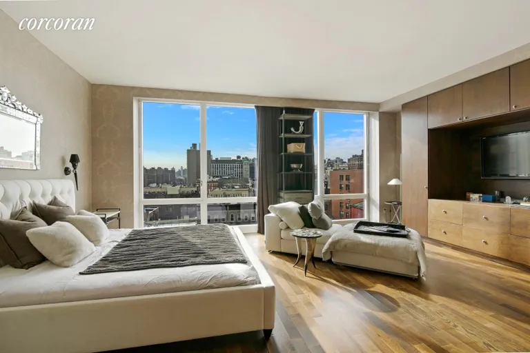 New York City Real Estate | View 340 East 23rd Street, 9M | room 1 | View 2