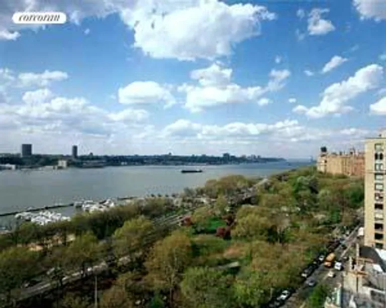 New York City Real Estate | View 37 Riverside Drive, 13A | room 4 | View 5