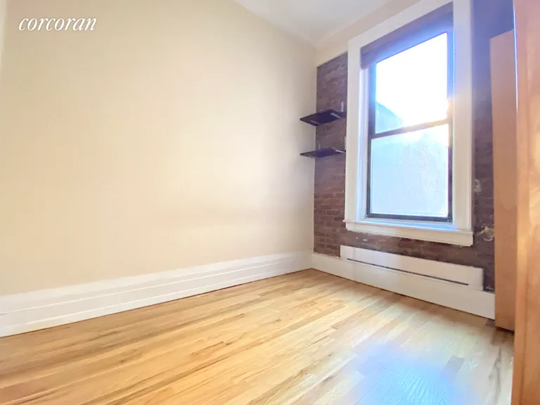 New York City Real Estate | View 199 Prince Street, 14 | room 4 | View 5