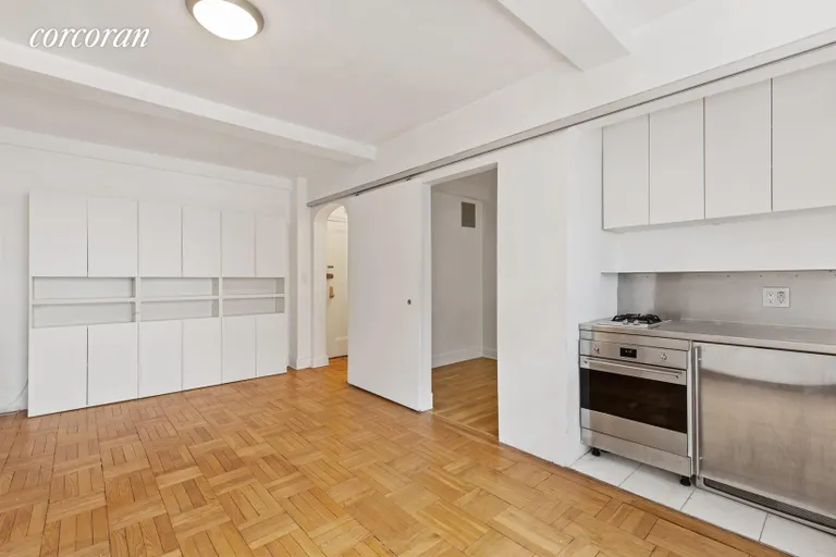 New York City Real Estate | View 140 East 40th Street, 5C | room 1 | View 2