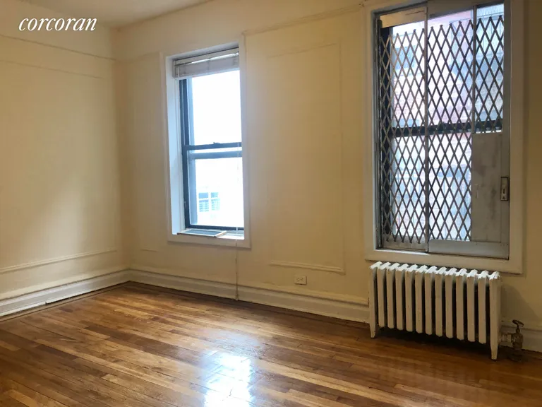 New York City Real Estate | View 225 Bennett Avenue, 4-S | room 1 | View 2