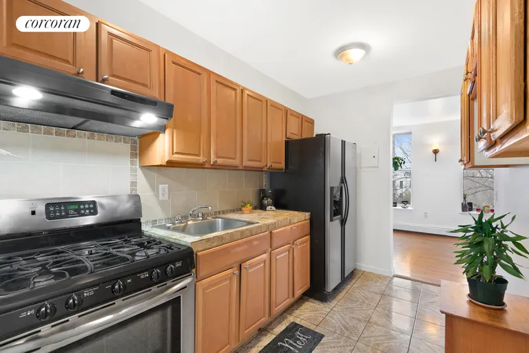 New York City Real Estate | View 204 Hull Street, D | room 8 | View 9