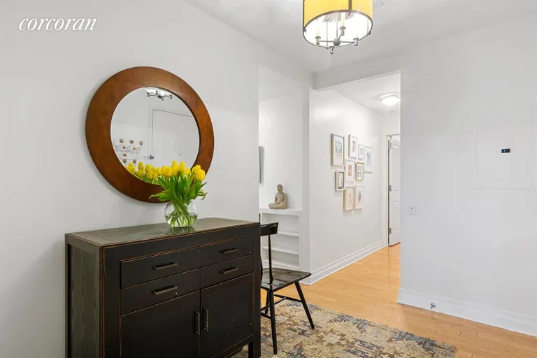 New York City Real Estate | View 272 West 107th Street, 21B | Foyer | View 8