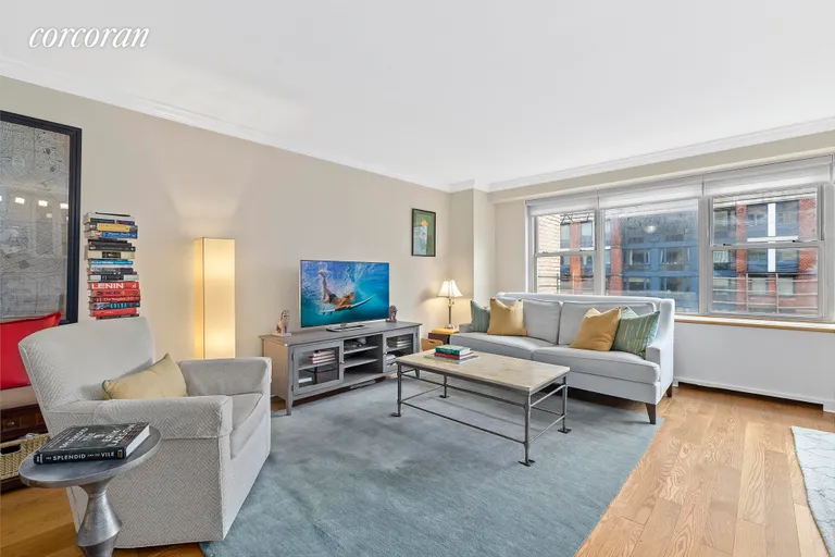 New York City Real Estate | View 370 East 76th Street, B501 | room 1 | View 2