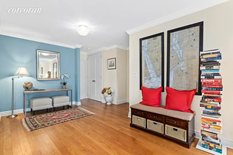 New York City Real Estate | View 370 East 76th Street, B501 | room 3 | View 4
