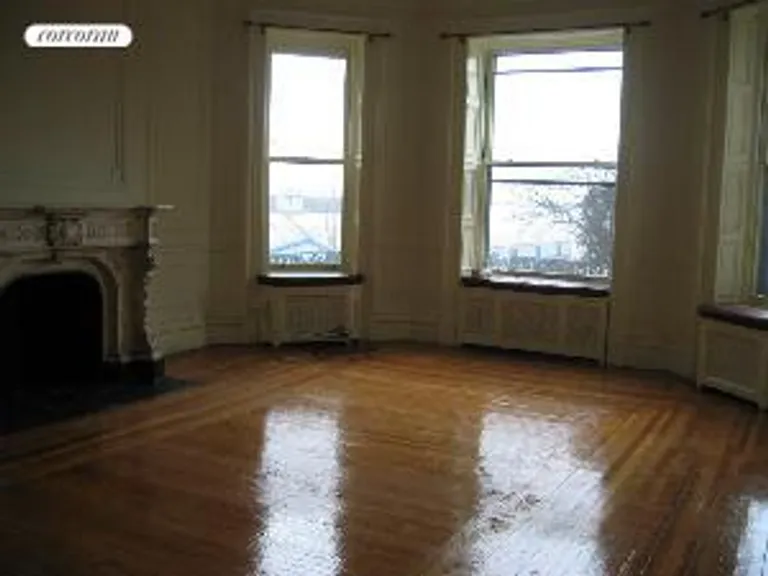 New York City Real Estate | View 8 Montague Terrace, 2R | room 1 | View 2