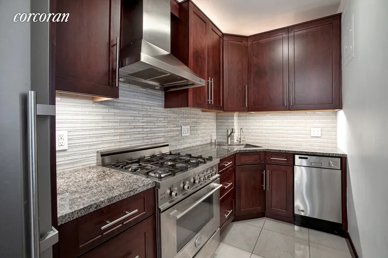 New York City Real Estate | View 240 East 46th Street, 6G | Beautiful finishes and high end appliances | View 3
