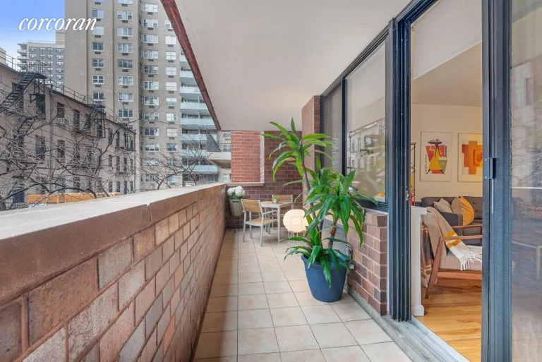 New York City Real Estate | View 233 East 86th Street, 3C | room 2 | View 3