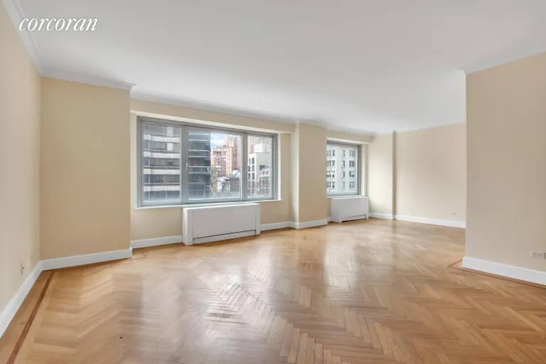 New York City Real Estate | View 200 East 62nd Street, 4E | room 1 | View 2