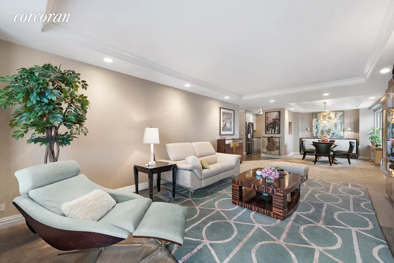 New York City Real Estate | View 111 East 85th Street, 26A | Expansive Living Space | View 5