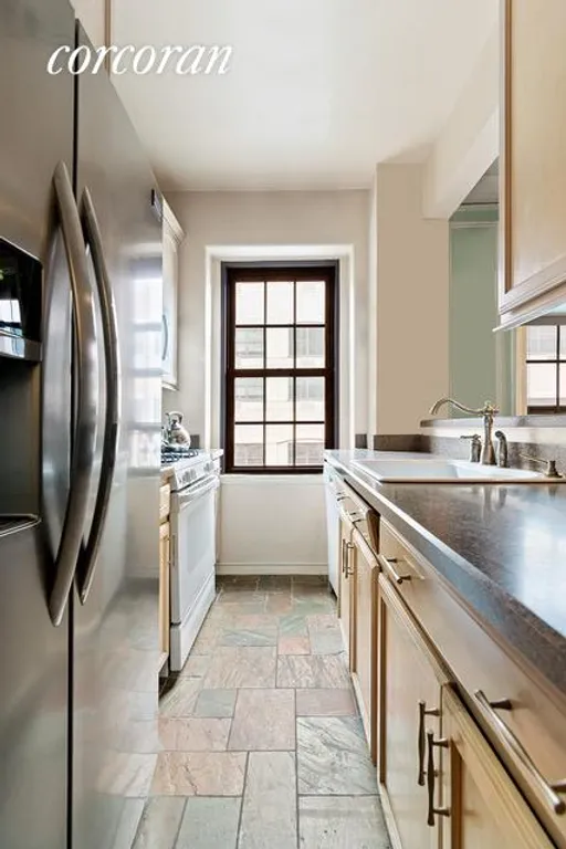 New York City Real Estate | View 114 Clinton Street, 4D | room 7 | View 8