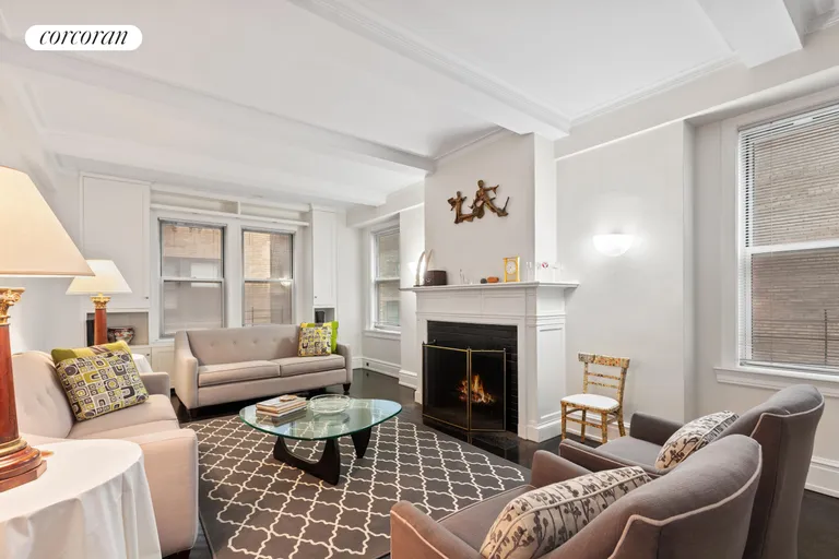 New York City Real Estate | View 1070 Park Avenue, 10E | 2 Beds, 3 Baths | View 1