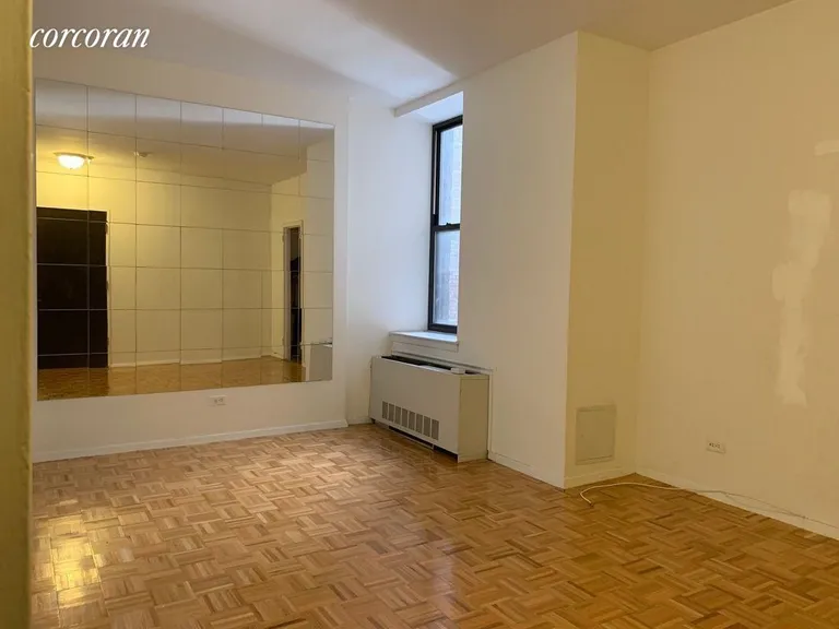 New York City Real Estate | View 257 Central Park West, 6H | 1 Bath | View 1