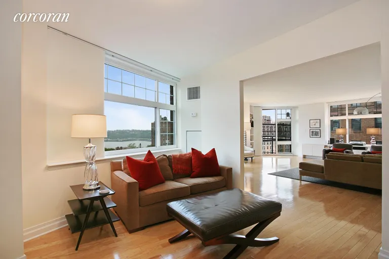 New York City Real Estate | View 272 West 107th Street, 14C | room 1 | View 2