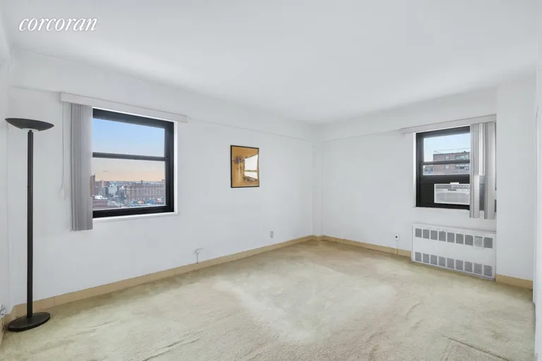 New York City Real Estate | View 33-68 21st Street, 12D | room 6 | View 7