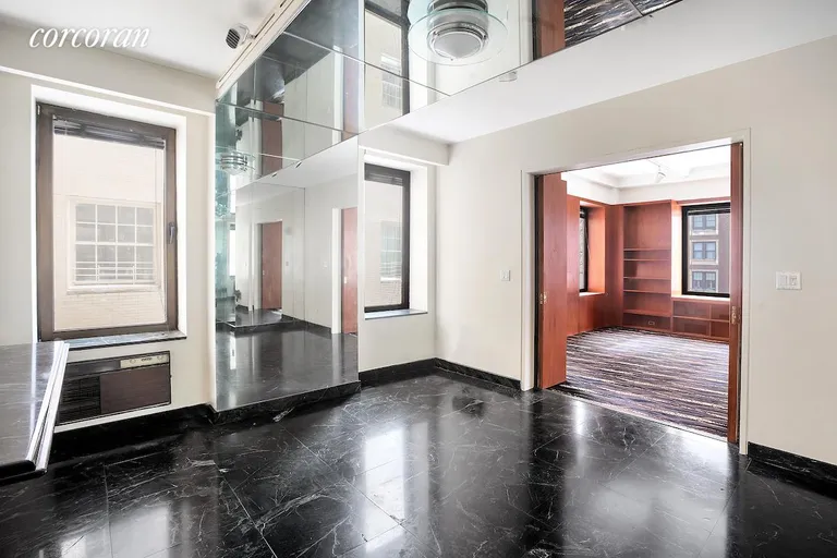 New York City Real Estate | View 829 Park Avenue, 4A | Dining Room | View 4