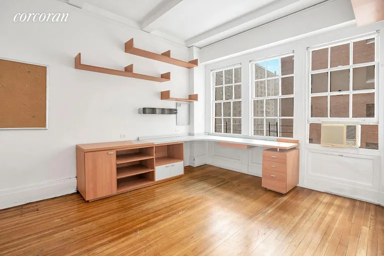 New York City Real Estate | View 829 Park Avenue, 4A | Bedroom | View 10
