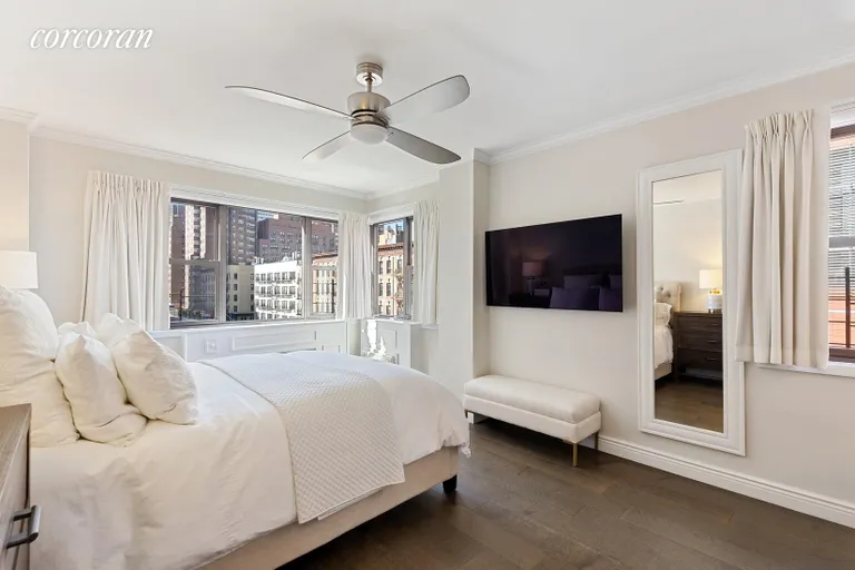 New York City Real Estate | View 305 East 72Nd Street, 5es | room 8 | View 9