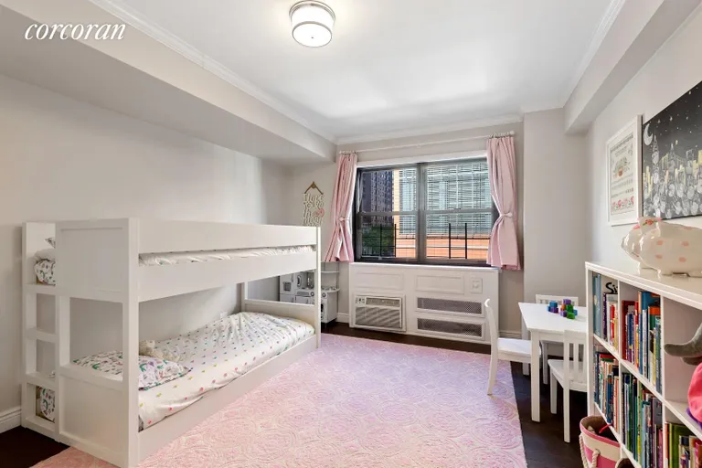New York City Real Estate | View 305 East 72Nd Street, 5es | room 12 | View 13