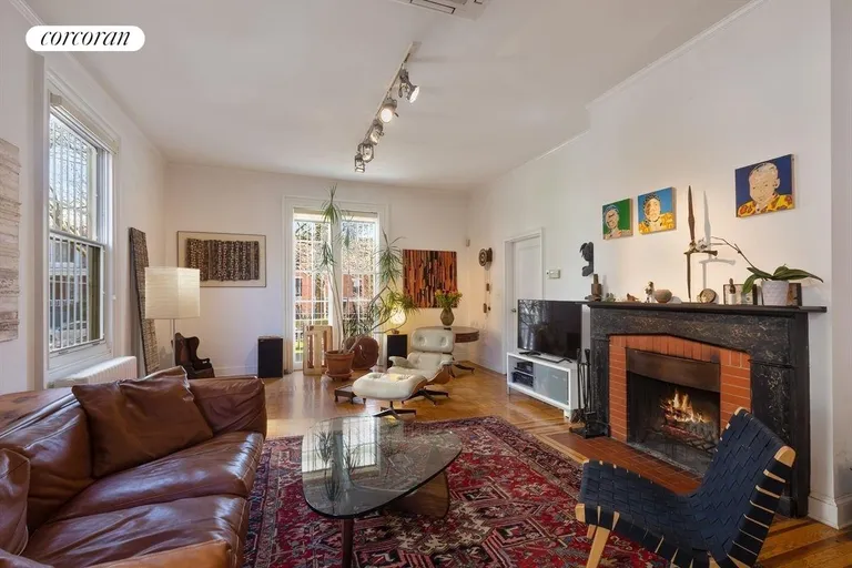 New York City Real Estate | View 158 South Oxford Street, Parlor | 4 Beds, 3 Baths | View 1
