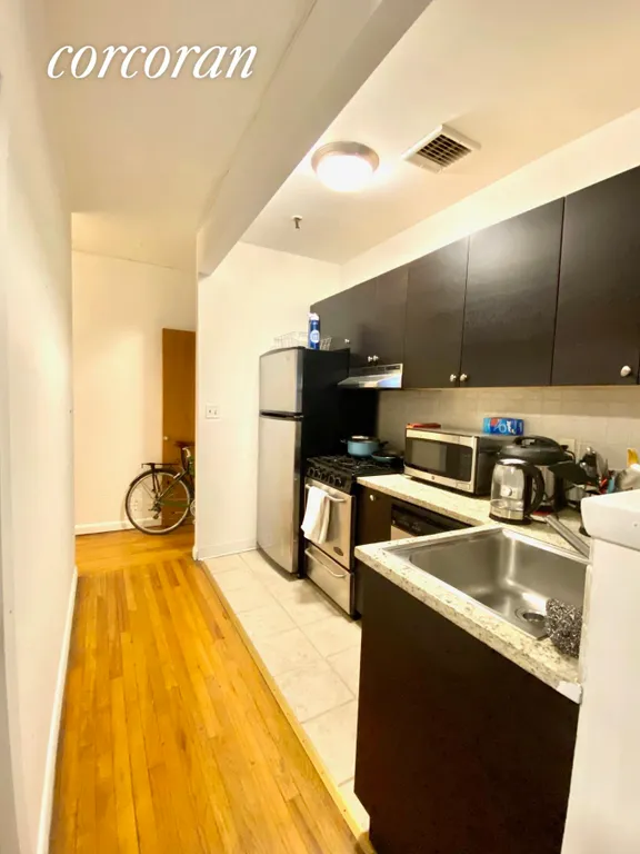 New York City Real Estate | View 190 Garfield Place, 4G | room 1 | View 2
