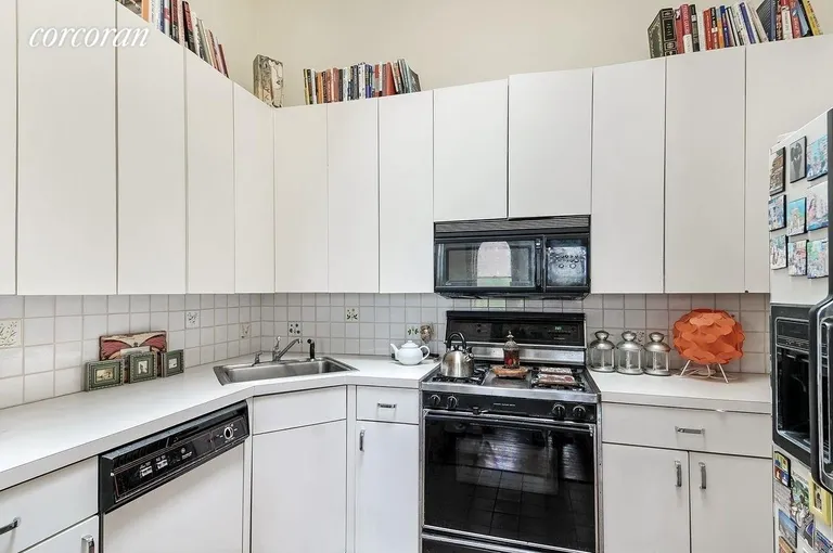New York City Real Estate | View 338 West 72nd Street, 4F | room 3 | View 4
