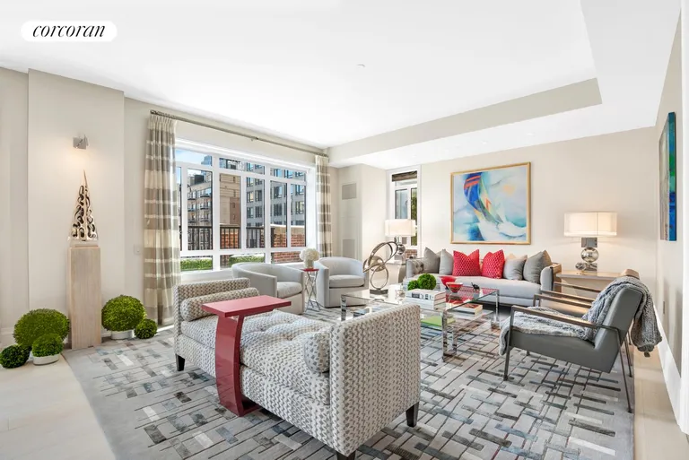 New York City Real Estate | View 21 East 61st Street, 16A | room 3 | View 4