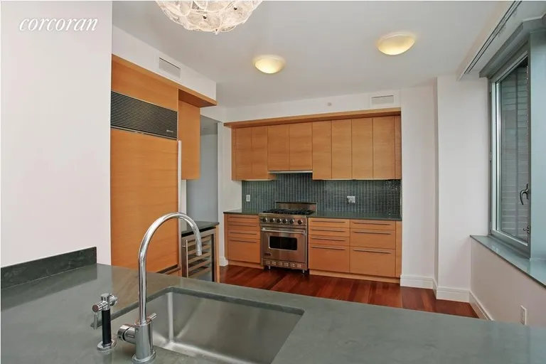 New York City Real Estate | View 30 West Street, 4E | room 1 | View 2