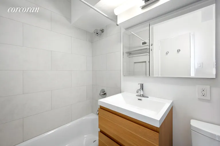 New York City Real Estate | View 175 West 12th Street, 17K | room 3 | View 4