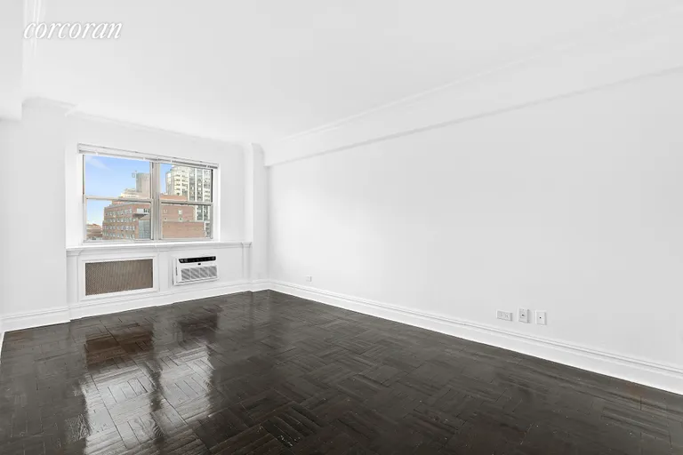 New York City Real Estate | View 301 East 66th Street, 2M | room 3 | View 4
