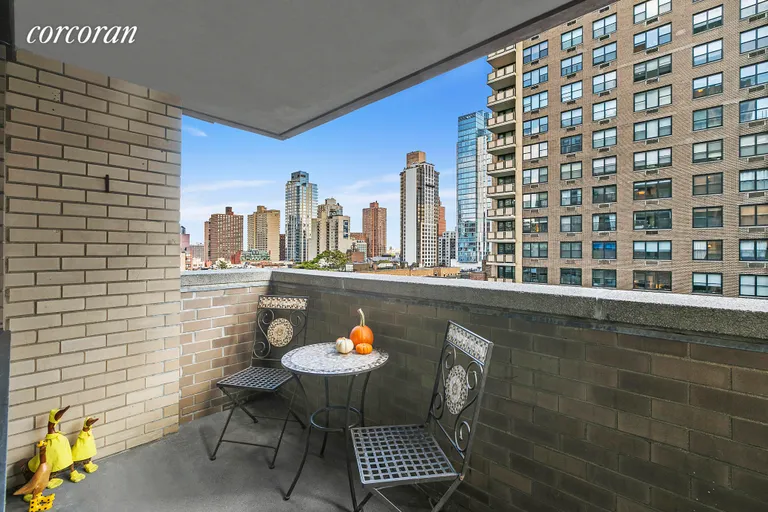 New York City Real Estate | View 245 East 87th Street, 10D | room 7 | View 8