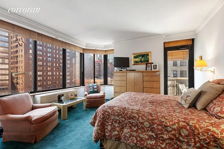 New York City Real Estate | View 418 East 59th Street, 9B | Primary Bedroom | View 4