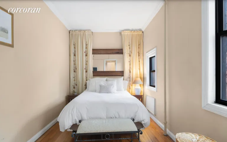 New York City Real Estate | View 6 West 71st Street, 2B | room 3 | View 4