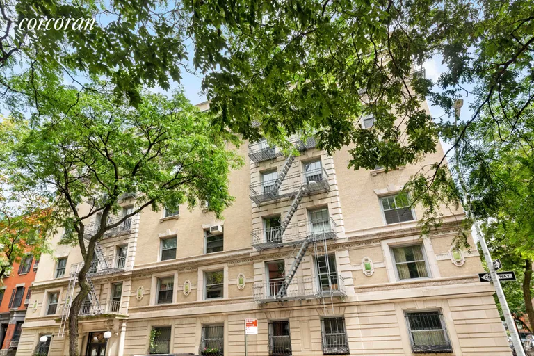 New York City Real Estate | View 129 Columbia Heights, 37 | room 11 | View 12