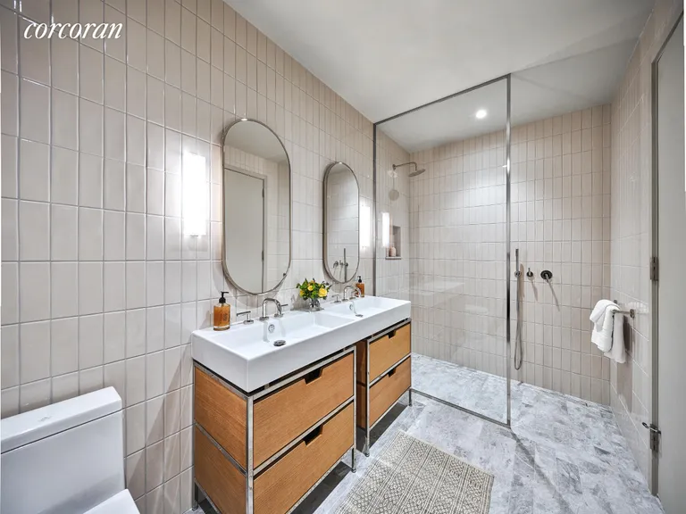 New York City Real Estate | View 11 Hoyt Street, 20c | room 8 | View 9