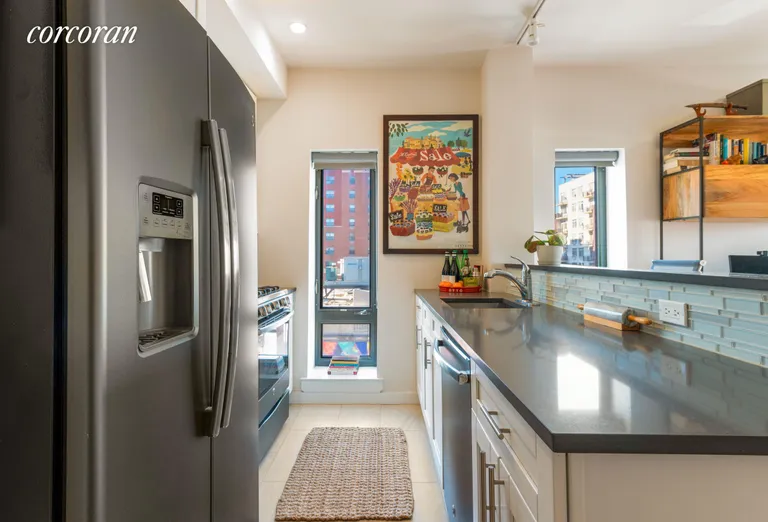 New York City Real Estate | View 30-25 21st Street, 4B | room 3 | View 4