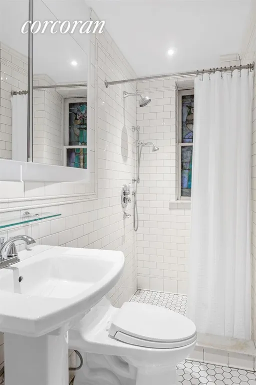New York City Real Estate | View 401 8th Avenue, 3 | Bathroom | View 16