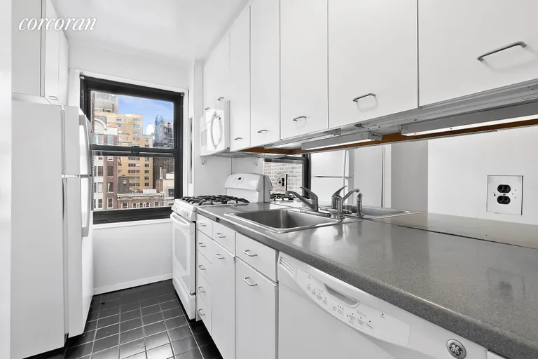 New York City Real Estate | View 54 West 16th Street, 11H | 4 | View 8
