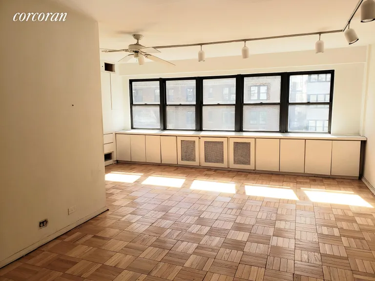 New York City Real Estate | View 411 East 57th Street, 15F | Living Room | View 3