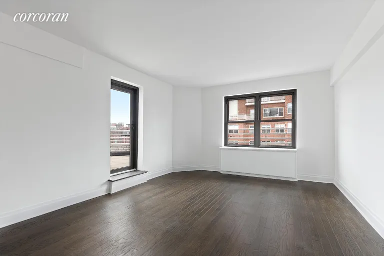 New York City Real Estate | View 196 East 75th Street, 20A | 1 Bed, 1 Bath | View 1