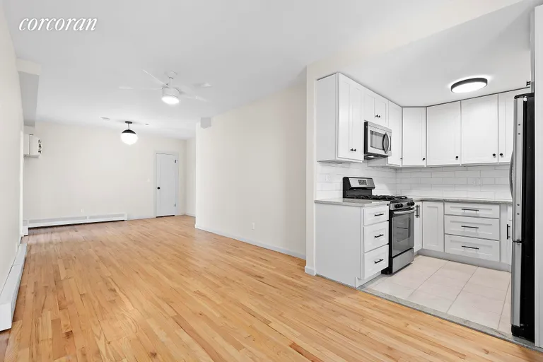 New York City Real Estate | View 319 18th Street, 4C | 2 Beds, 2 Baths | View 1
