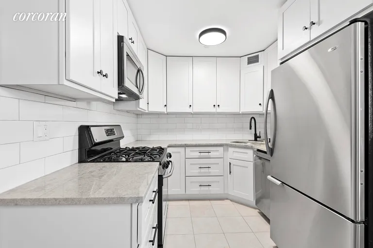 New York City Real Estate | View 319 18th Street, 4C | NEW COLINE CABINETS & GRANITE COUNTERS  | View 3