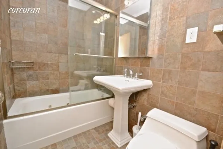 New York City Real Estate | View 420 East 55th Street, 10E | Bathroom | View 10