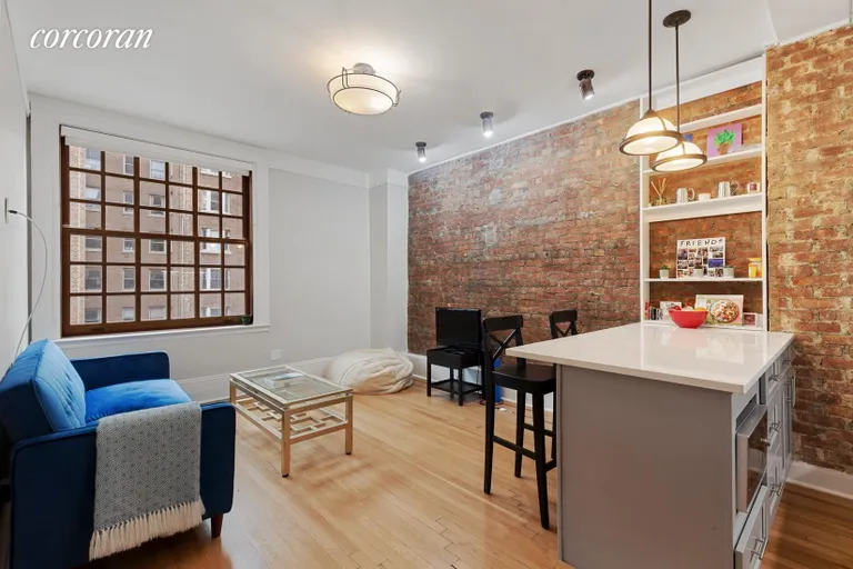 New York City Real Estate | View 527 West 110th Street, 61A | 2 Beds, 1 Bath | View 1
