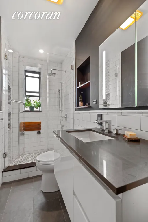 New York City Real Estate | View 251 Pacific Street, 24 | room 3 | View 4