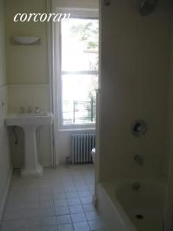 New York City Real Estate | View 233 13th Street, 2 | room 1 | View 2