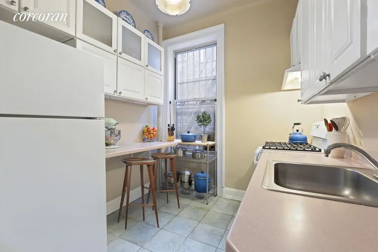 New York City Real Estate | View 133 8th Avenue, 1EF | room 1 | View 2