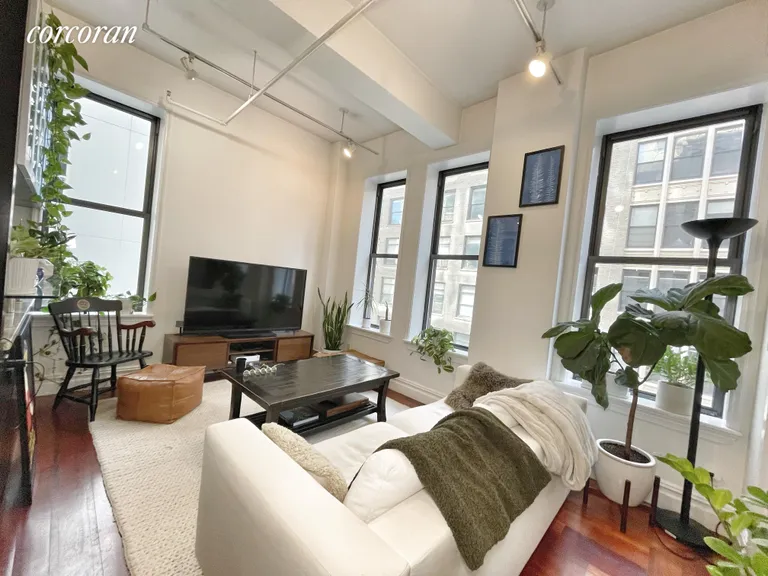 New York City Real Estate | View 43-45 East 30th Street, 8A | room 3 | View 4