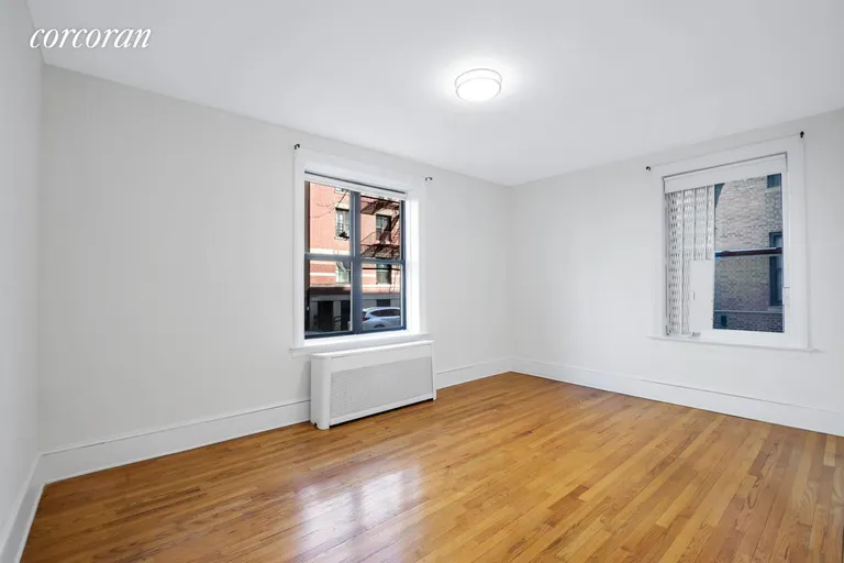 New York City Real Estate | View 860 West 181st Street, 3 | Bedroom - original photo | View 10