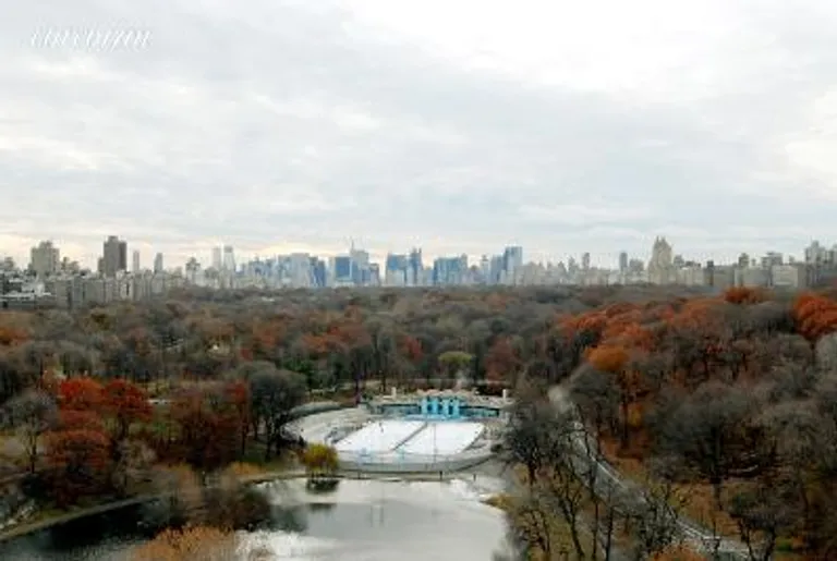 New York City Real Estate | View 111 Central Park North, 17TH FLR | 6 Beds, 6 Baths | View 1